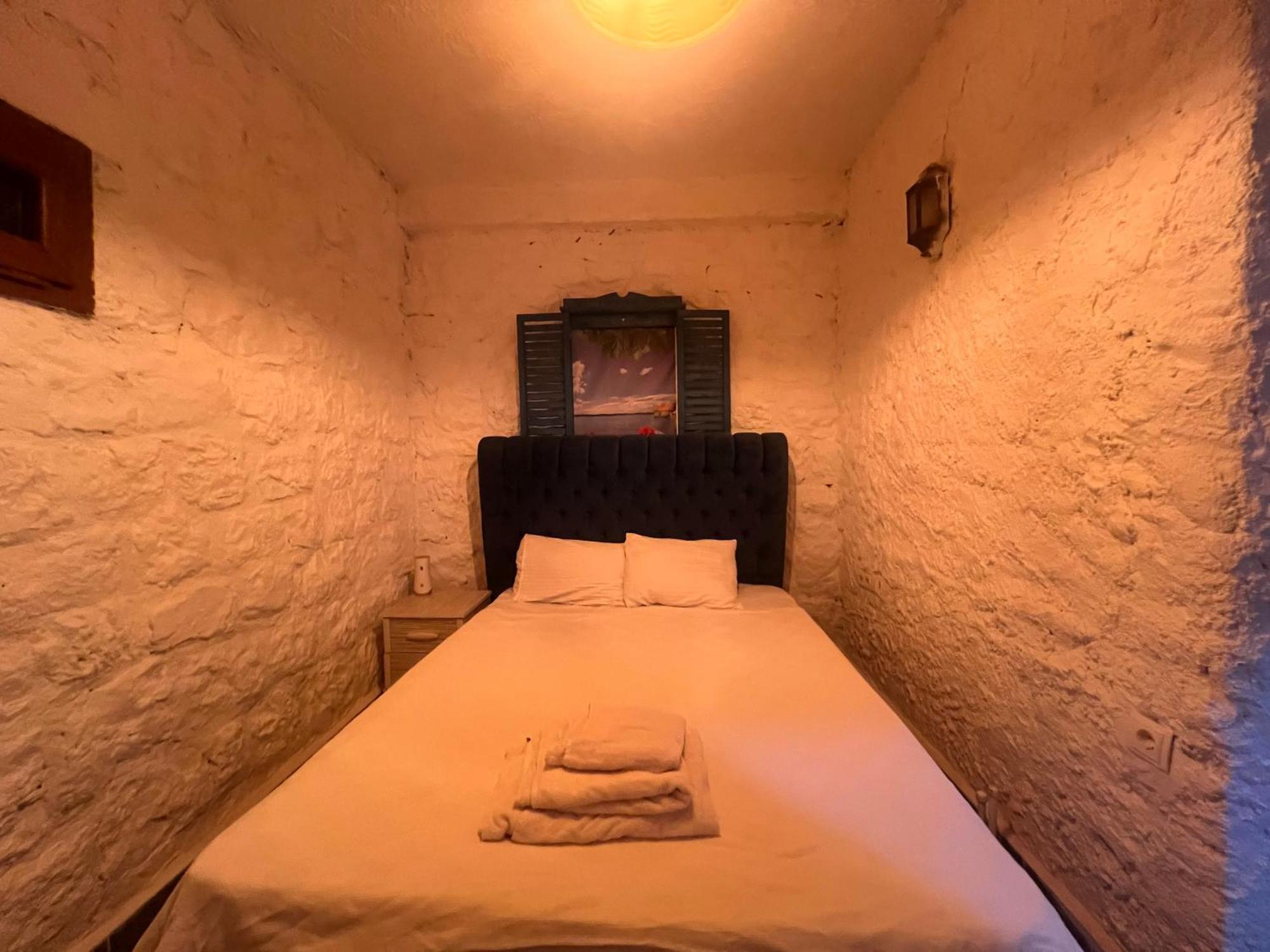 Belong Butik Otel Кешме Экстерьер фото